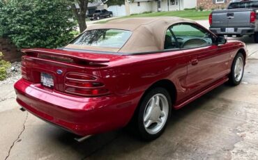 Ford-mustang-gt-5.0-convertible-1994-red-10
