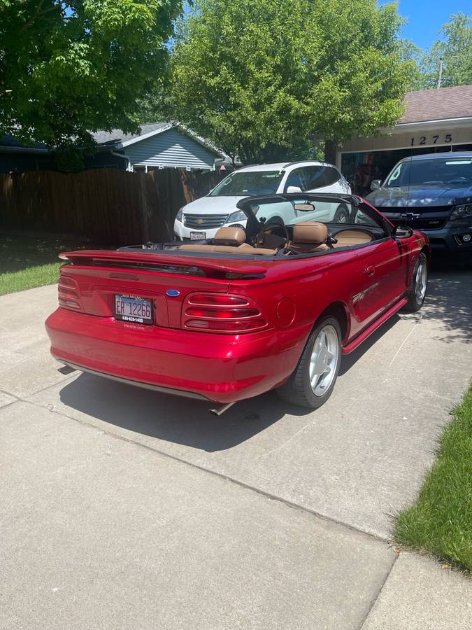 Ford-mustang-gt-5.0-convertible-1994-red-15