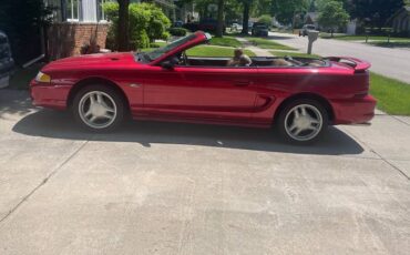 Ford-mustang-gt-5.0-convertible-1994-red-16