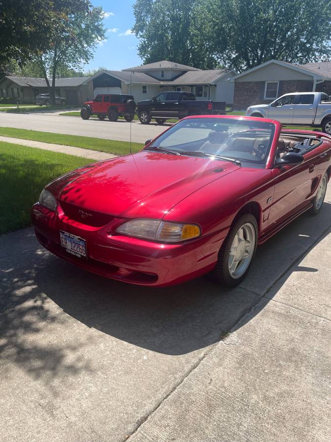 Ford-mustang-gt-5.0-convertible-1994-red-19