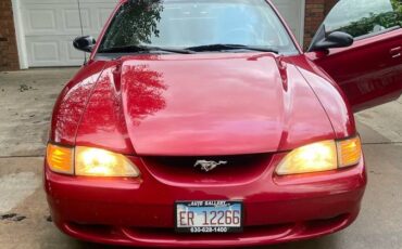 Ford-mustang-gt-5.0-convertible-1994-red