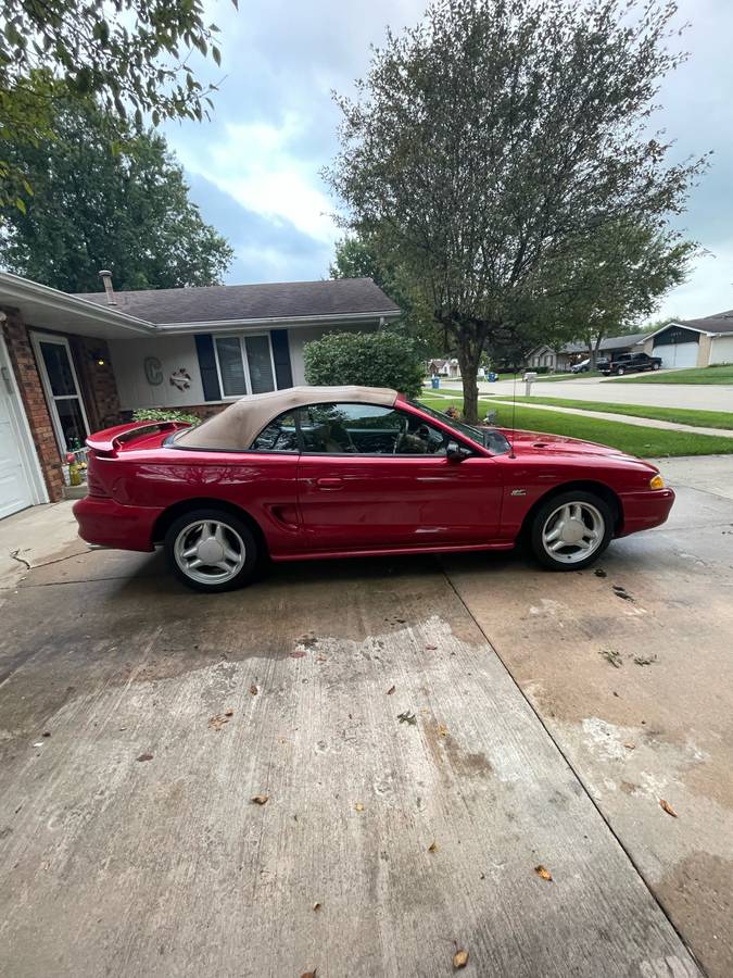 Ford-mustang-gt-5.0-convertible-1994-red-9