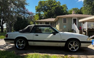 Ford-mustang-gt-convertible-1989-white-16