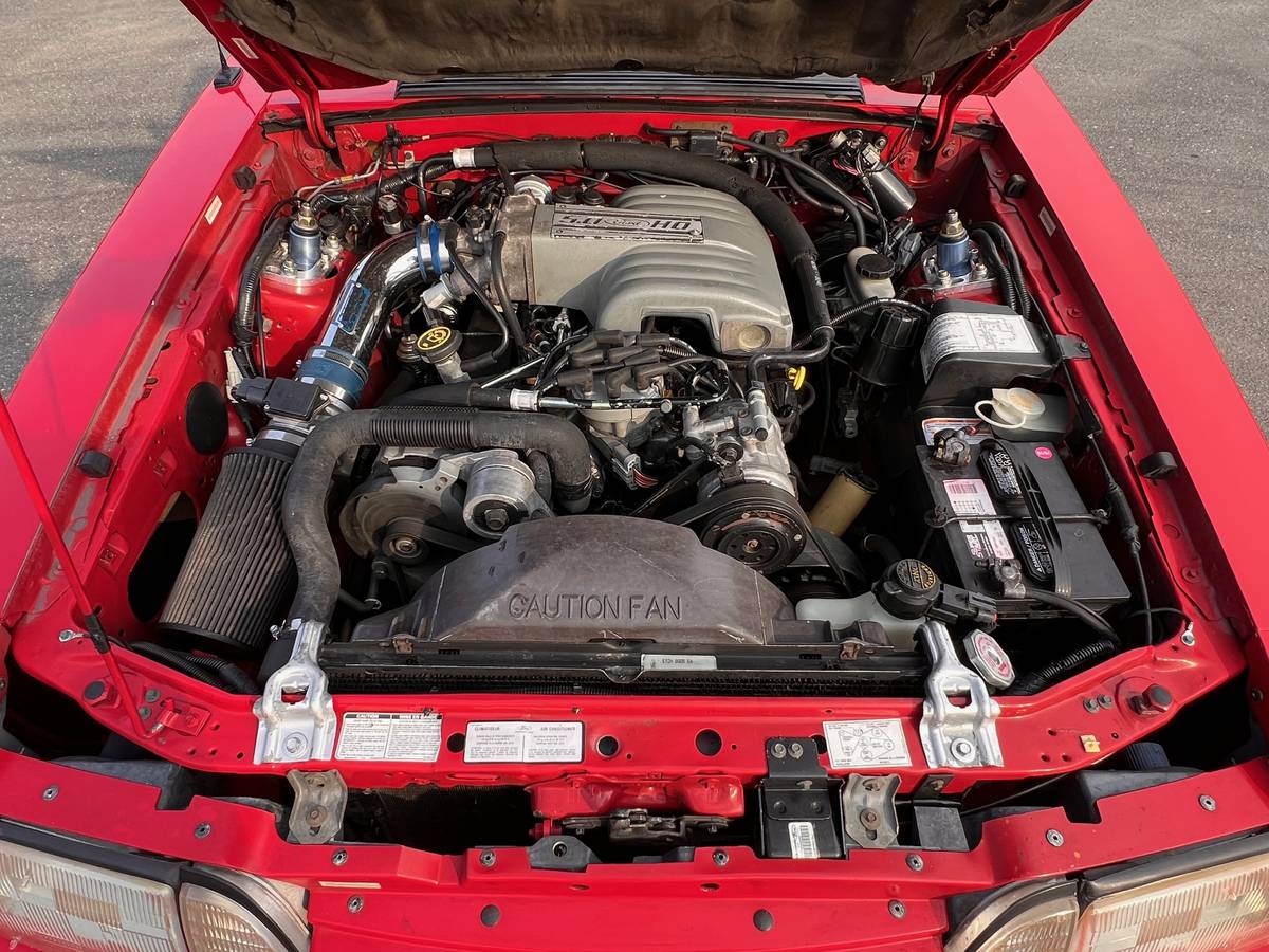 Ford-mustang-gt-convertible-1990-red-3