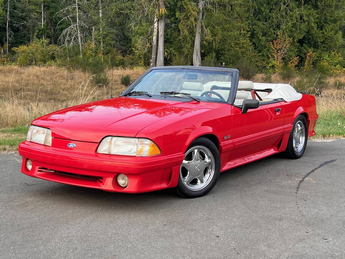 Ford-mustang-gt-convertible-1990-red-5