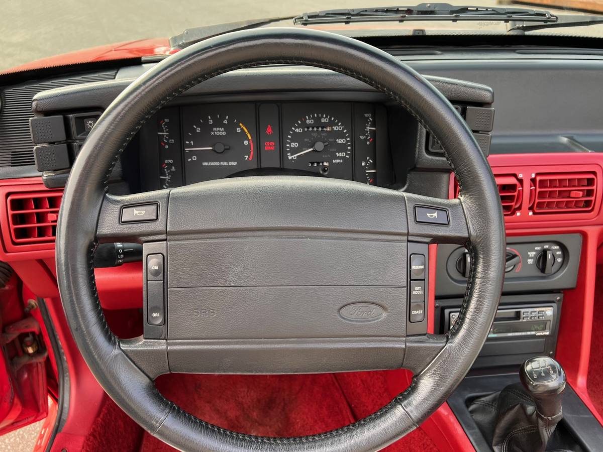 Ford-mustang-gt-convertible-1990-red