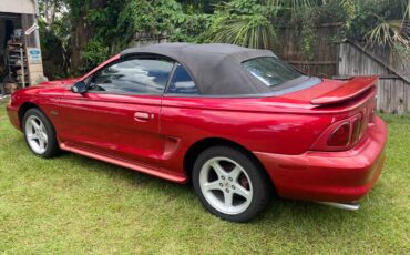 Ford-mustang-gt-convertible-1996-red-4