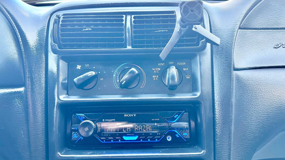 Ford-mustang-gt-coupe-1995-red-16