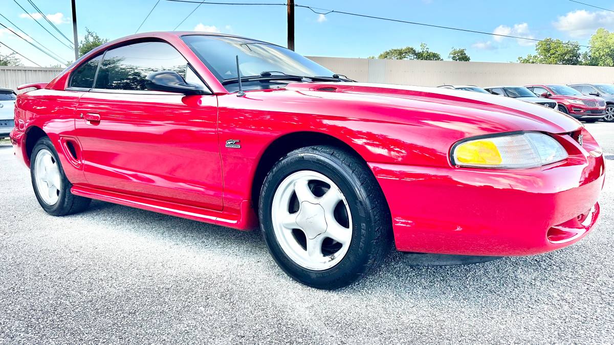 Ford-mustang-gt-coupe-1995-red-2