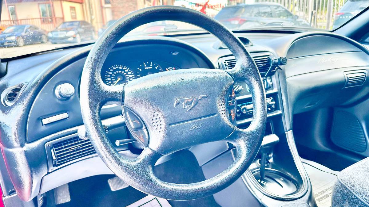 Ford-mustang-gt-coupe-1995-red-8