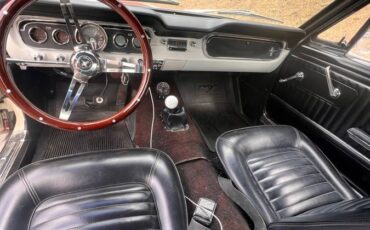 Ford-mustang-gt-fastback-1965-white-10