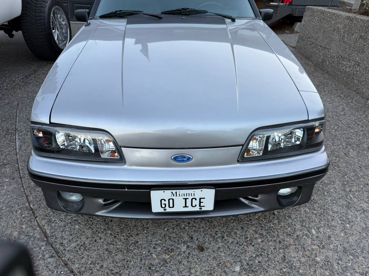 Ford-mustang-gt-premium-1989-custom-7