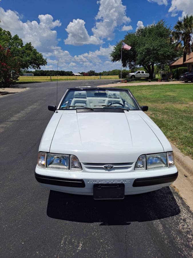 Ford-mustang-lx-1989-white-4