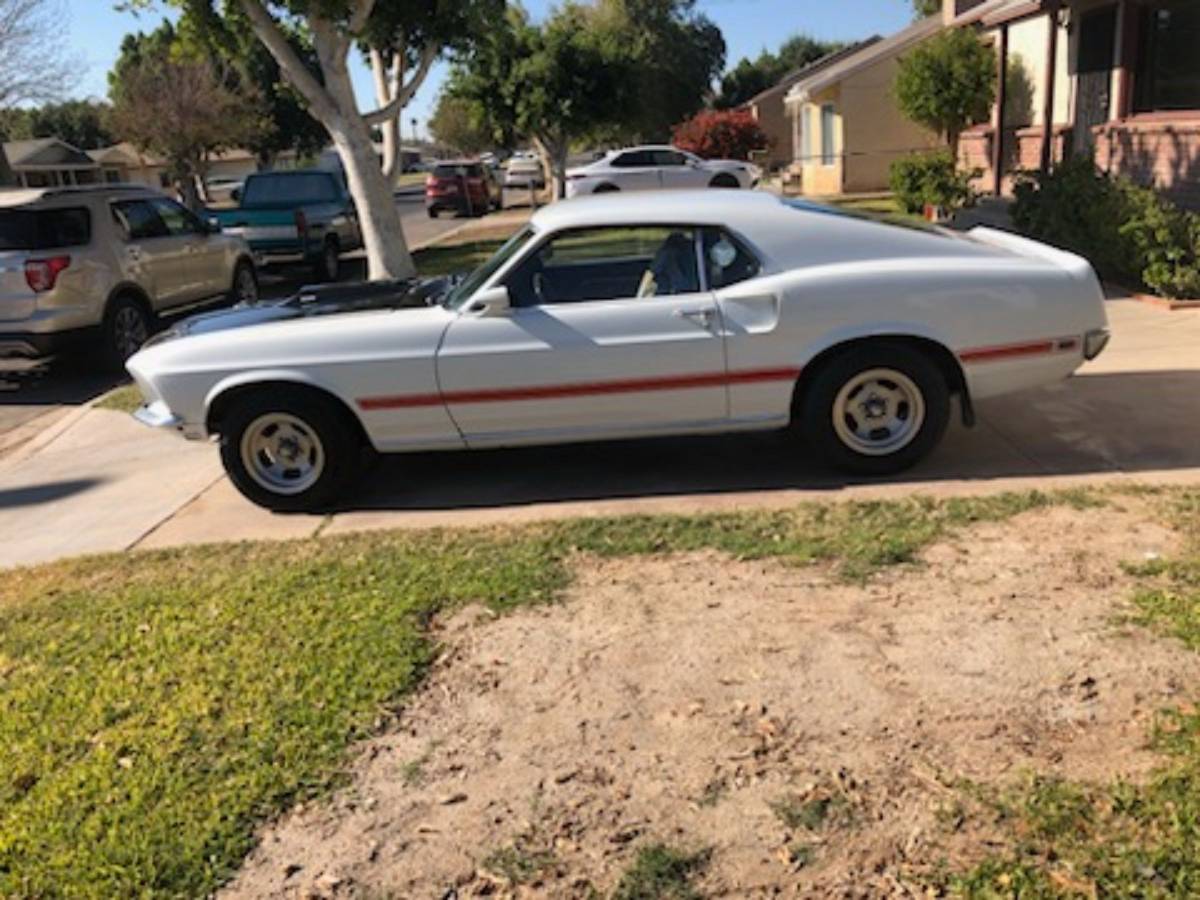 Ford-mustang-mach-1-1969-custom-14