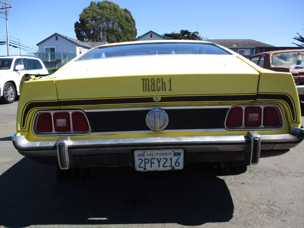 Ford-mustang-mach-1-1973-yellow-21