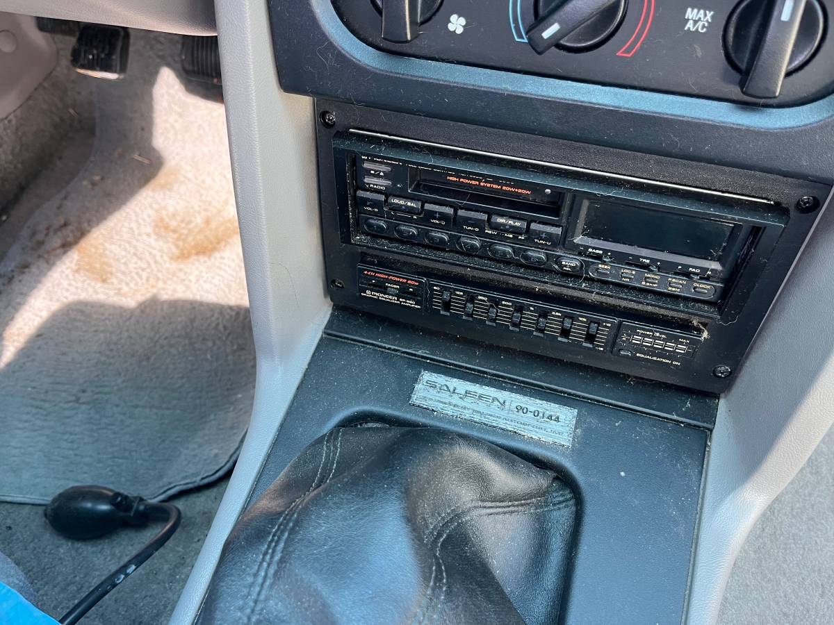 Ford-mustang-saleen-1990-31
