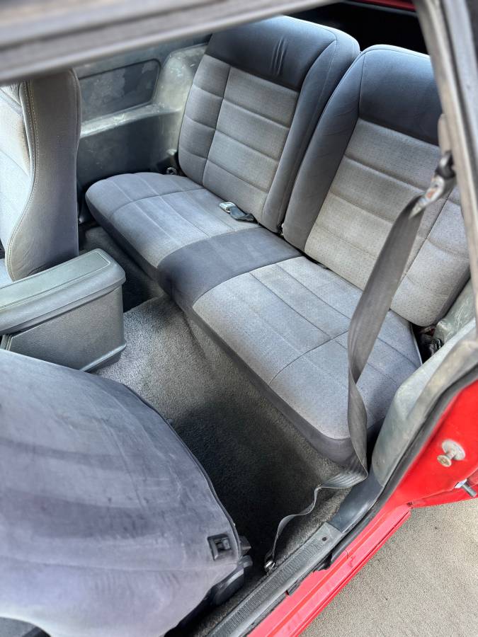 Ford-mustang-svo-1986-red-11