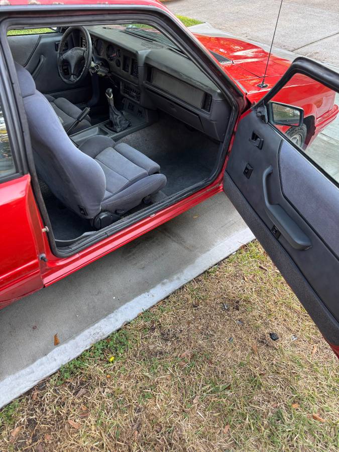 Ford-mustang-svo-1986-red-12