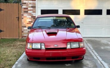 Ford-mustang-svo-1986-red-2