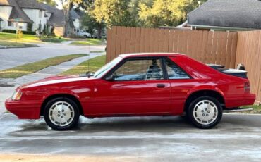 Ford-mustang-svo-1986-red-20