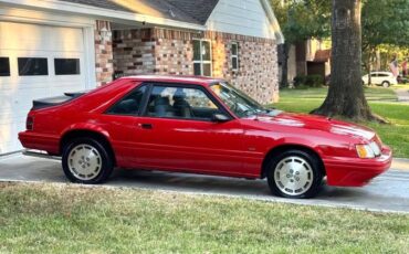Ford-mustang-svo-1986-red-4