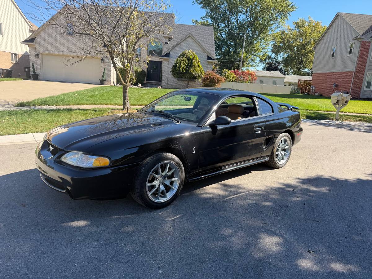 Ford-mustang-svt-cobra-1994-4