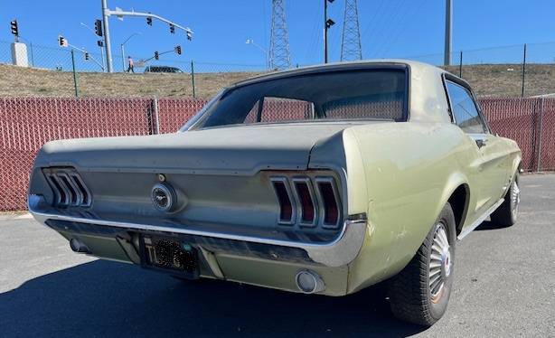 Ford-mustang-t-code-1967-green-15