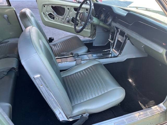 Ford-mustang-t-code-1967-green-16
