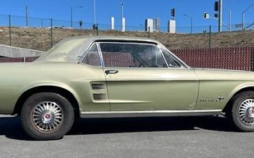 Ford-mustang-t-code-1967-green-6