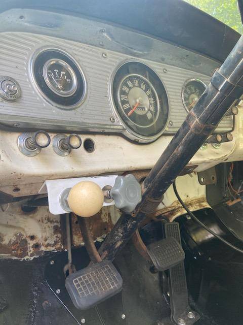 Ford-n600-1967-white-2