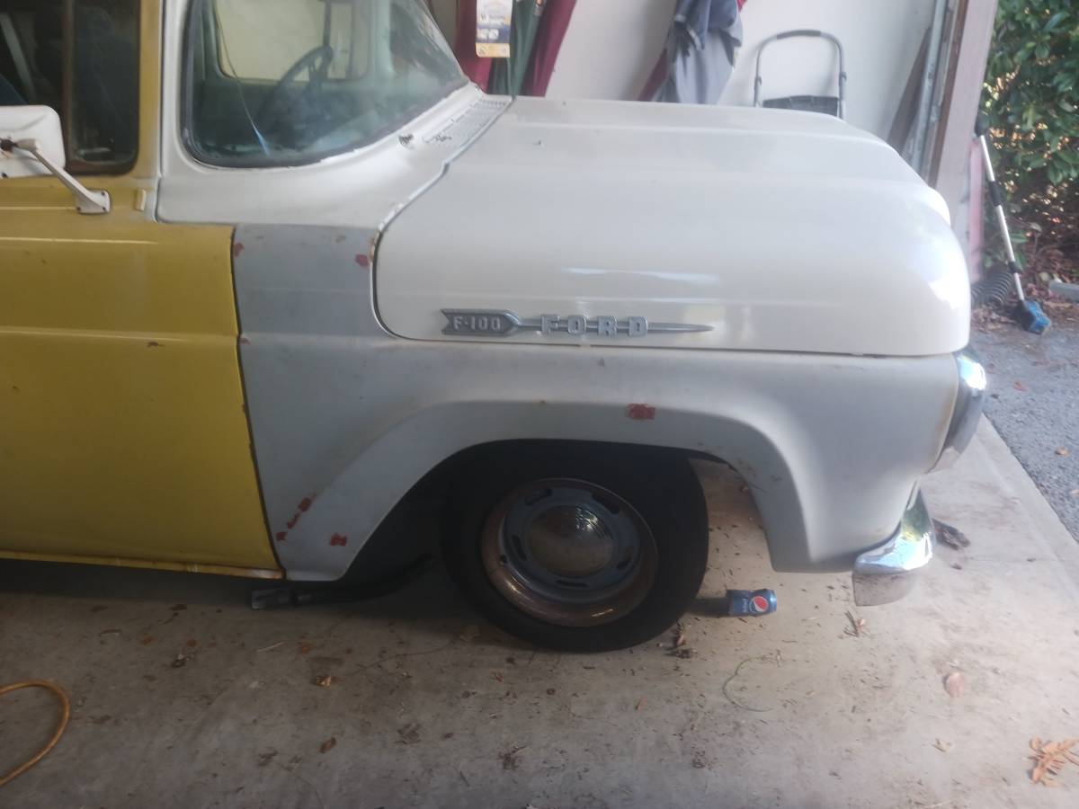 Ford-panel-truck-1959-yellow-2
