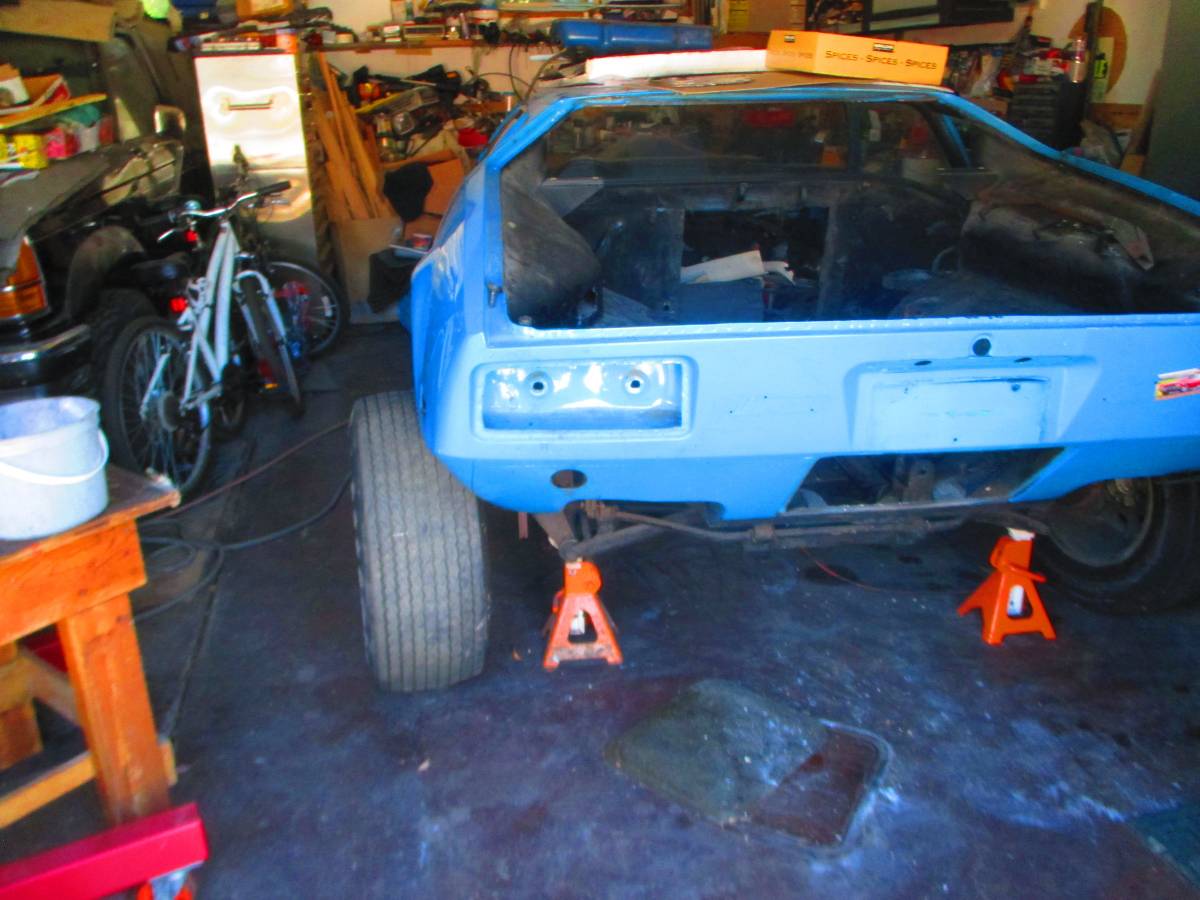 Ford-pantera-1973-blue-11