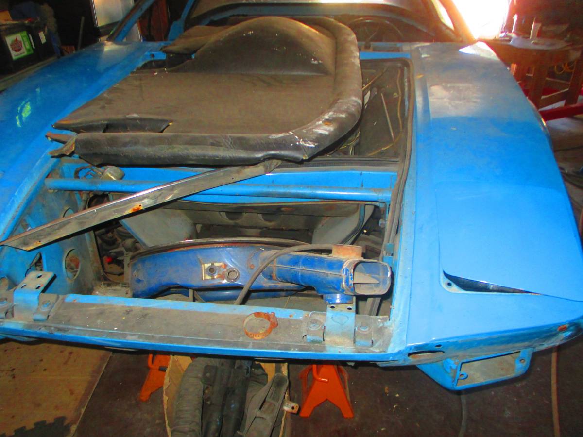 Ford-pantera-1973-blue-12
