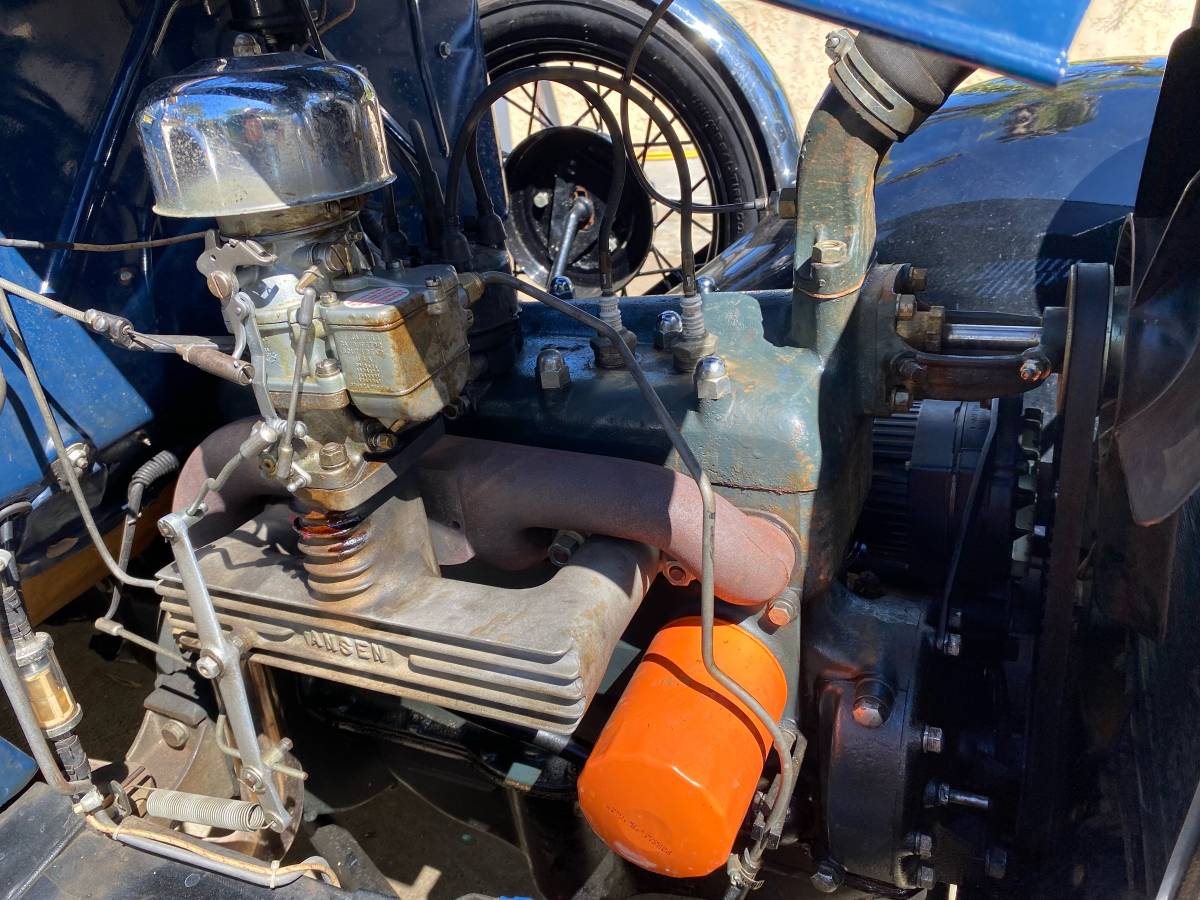 Ford-phaeton-deluxe-1931-blue-1