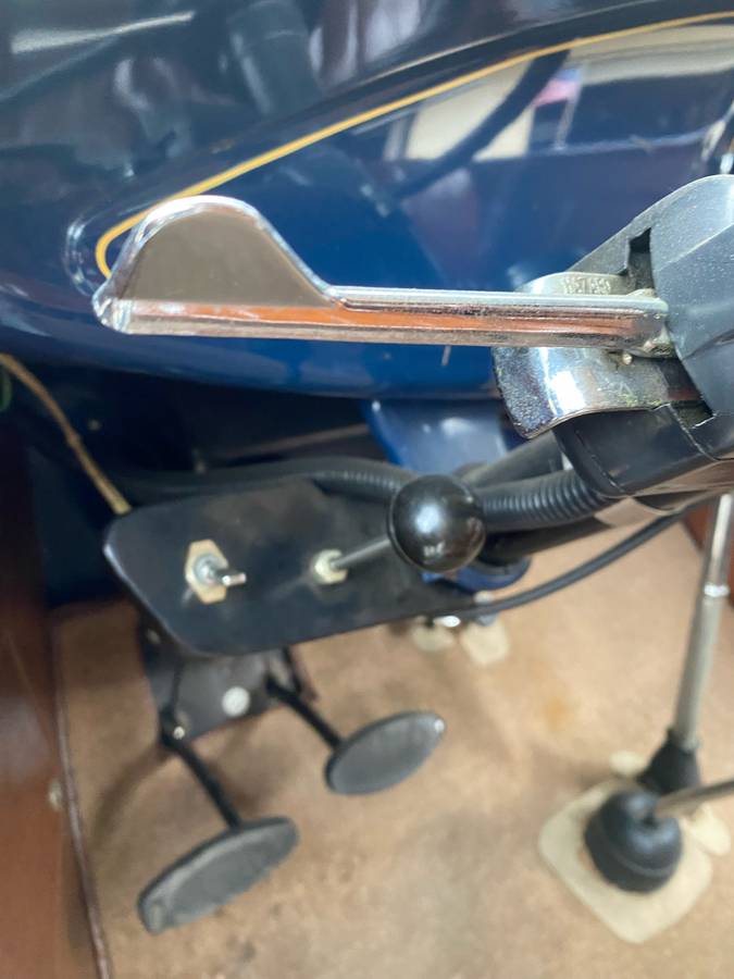 Ford-phaeton-deluxe-1931-blue-7