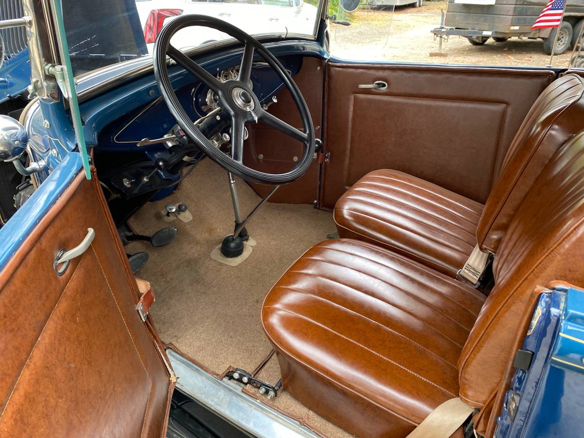 Ford-phaeton-deluxe-1931-blue-8
