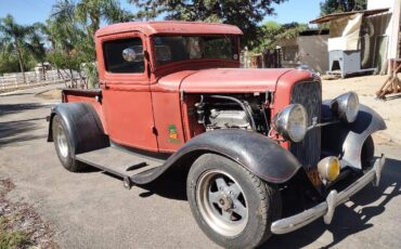 Ford-pickup-1932-red-1