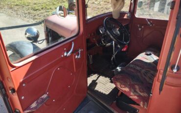 Ford-pickup-1932-red-4
