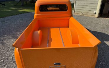 Ford-pickup-1948-orange-14