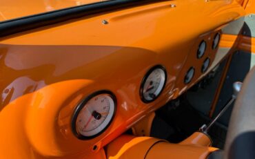 Ford-pickup-1948-orange-17