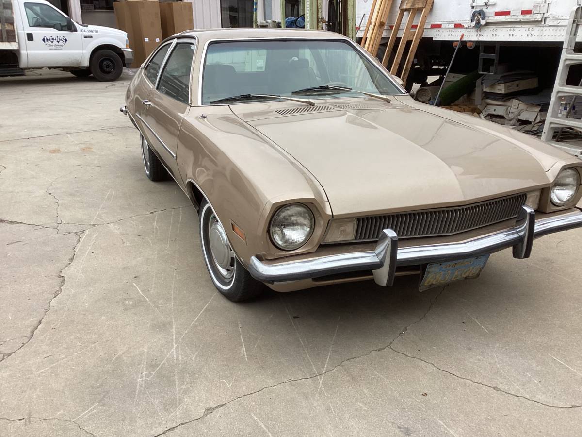 Ford-pinto-1970-brown