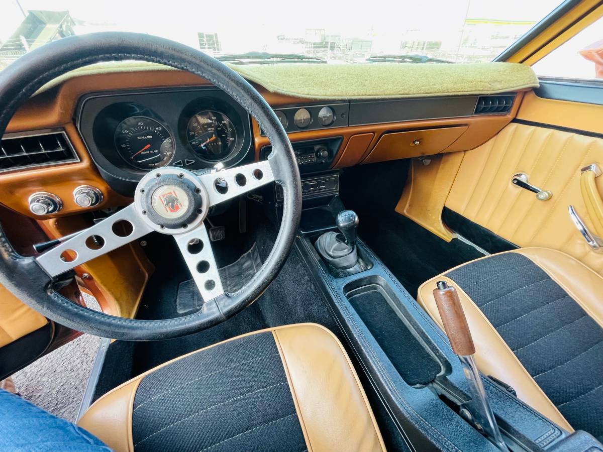 Ford-pinto-1977-orange-17