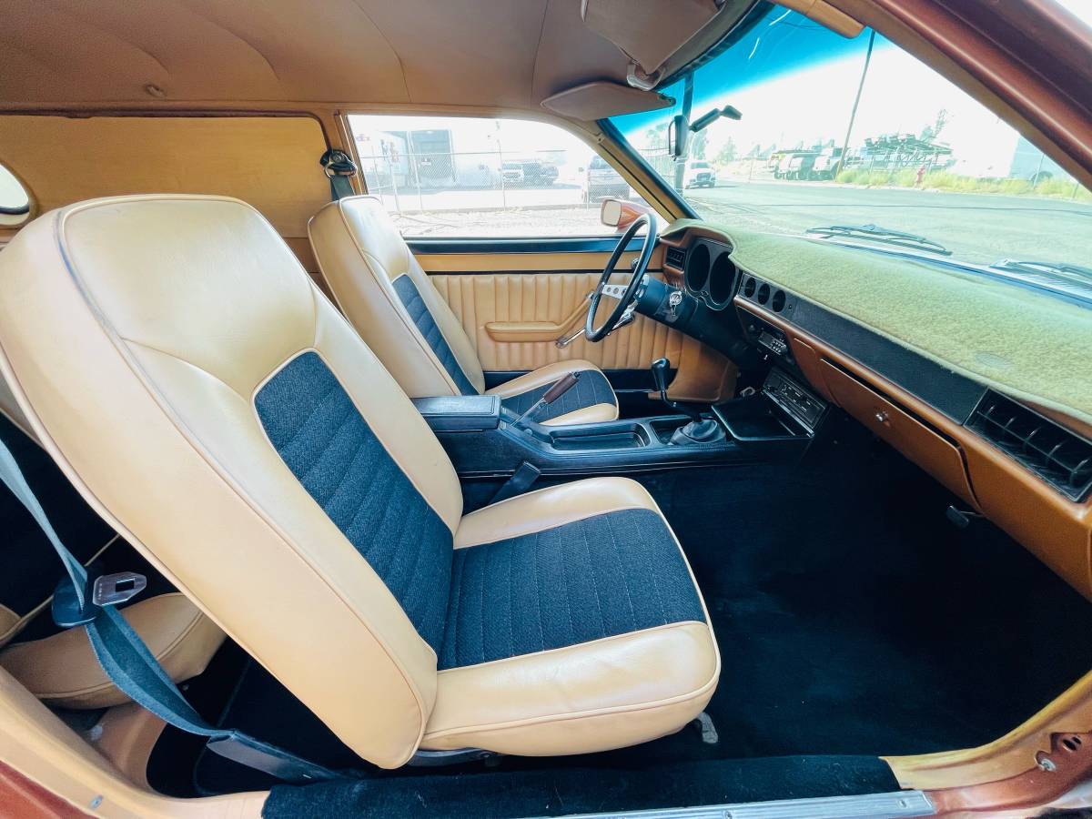 Ford-pinto-1977-orange-21