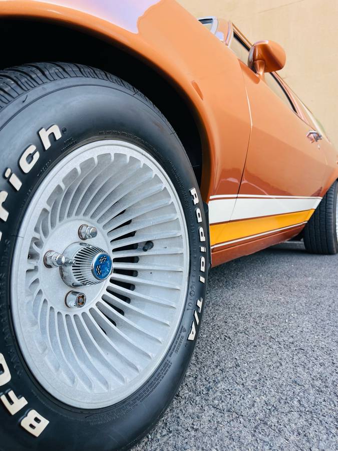 Ford-pinto-1977-orange-5