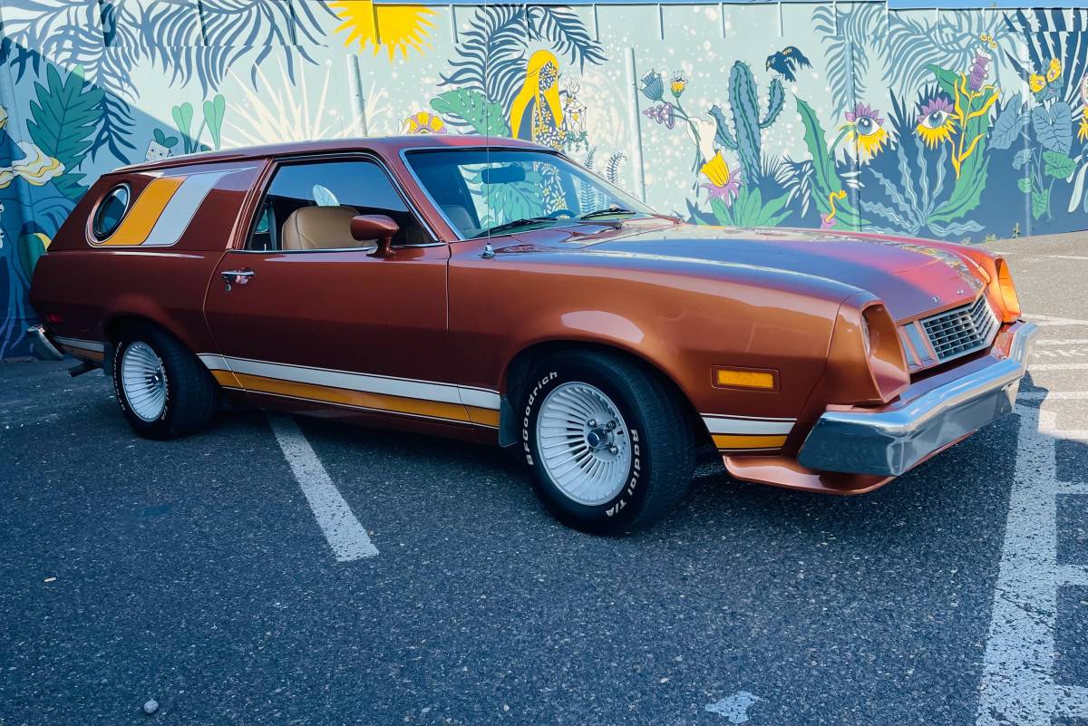 Ford-pinto-1977-orange