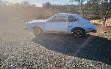 Ford-pinto-pony-1980-blue-3