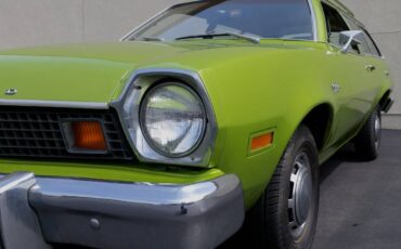 Ford-pinto-wagon-1976-green-8