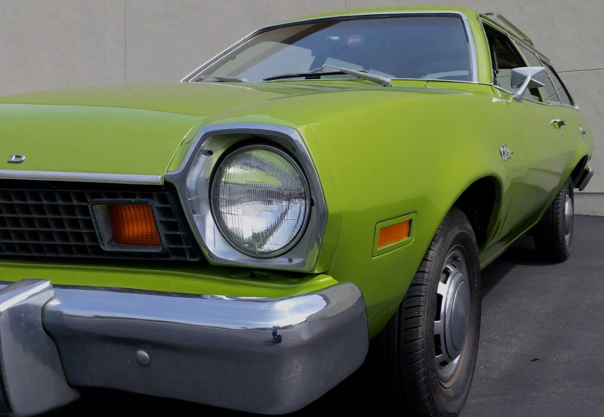 Ford-pinto-wagon-1976-green-8