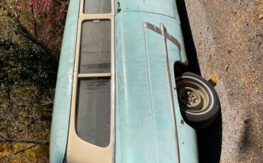 Ford-ranch-wagon-1953-green-32