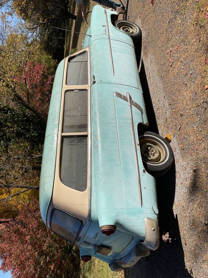 Ford-ranch-wagon-1953-green-32
